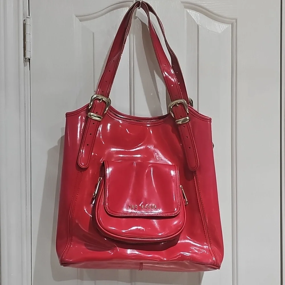 Ted Baker Y2K Tote Bag Patente Hot Pink Leather.